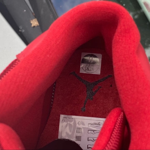 Jordan Retro 11 Win Like 96 Red - Picture 10 of 16